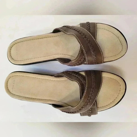 Lands' End Women's Leather Slip On Wedge Sandals Size 8.5 - Picture 2 of 3